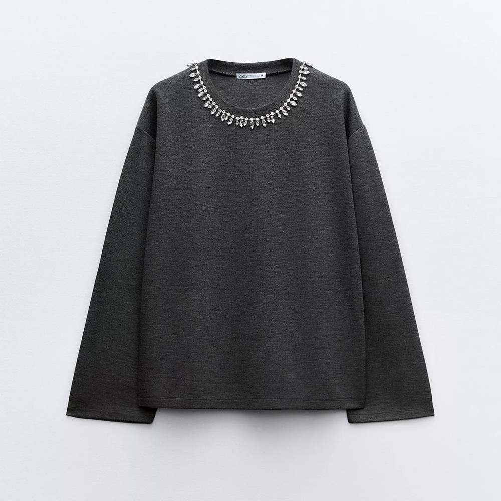 Zara- SOFT JEWEL SWEATER